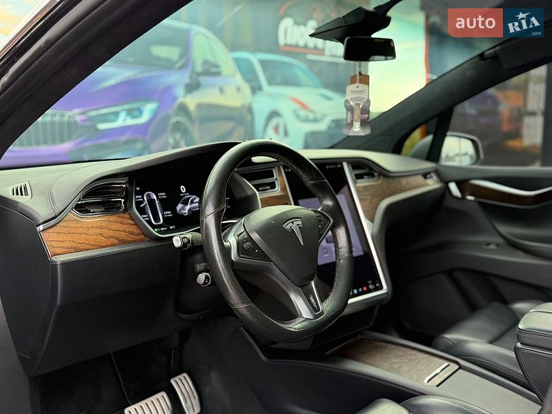 Внедорожник / Кроссовер Tesla Model X 2018 в Львове фото 30 Внедорожник / Кроссовер Tesla Model X 2018 в Львове