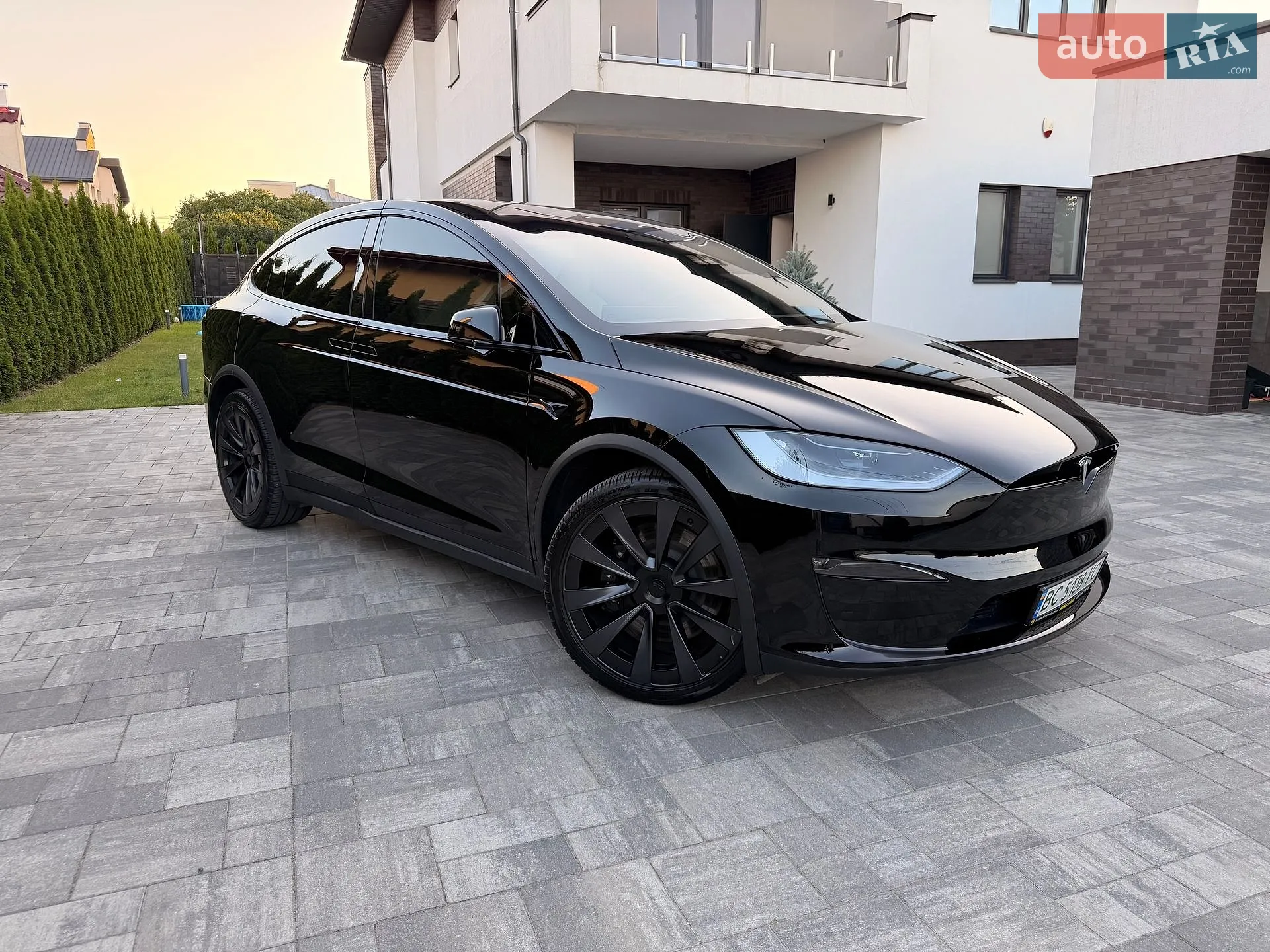 2023 Tesla Model X - фото 1