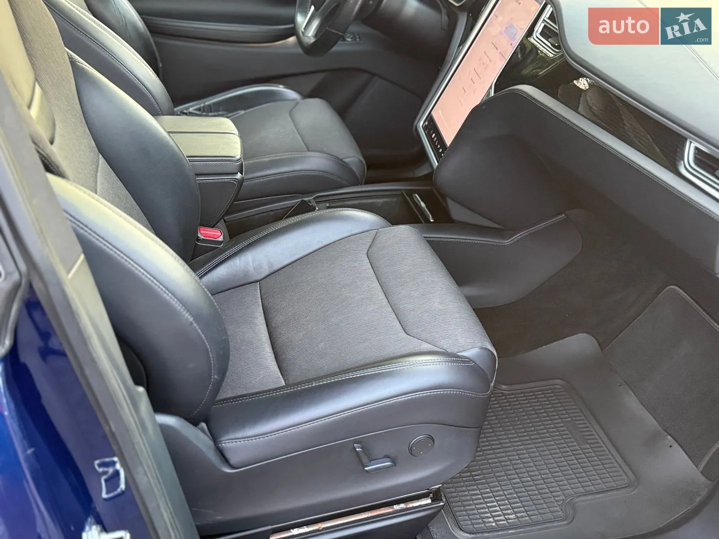 2017 Tesla Model X - мініатюра 18