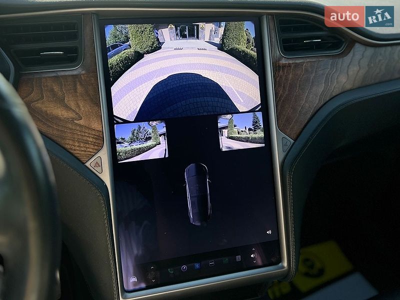 Внедорожник / Кроссовер Tesla Model X 2019 в Львове