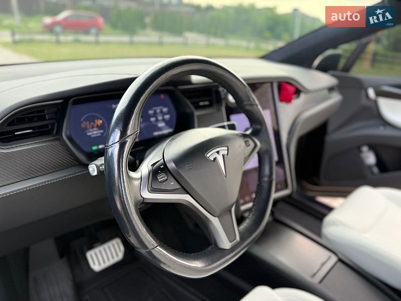 Позашляховик / Кросовер Tesla Model X 2020 в Сумах