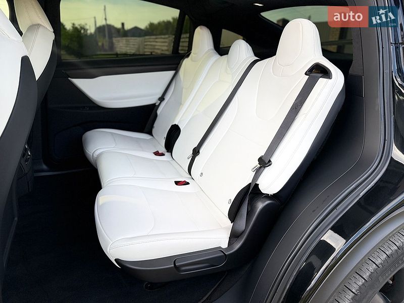 Позашляховик / Кросовер Tesla Model X 2020 в Сумах