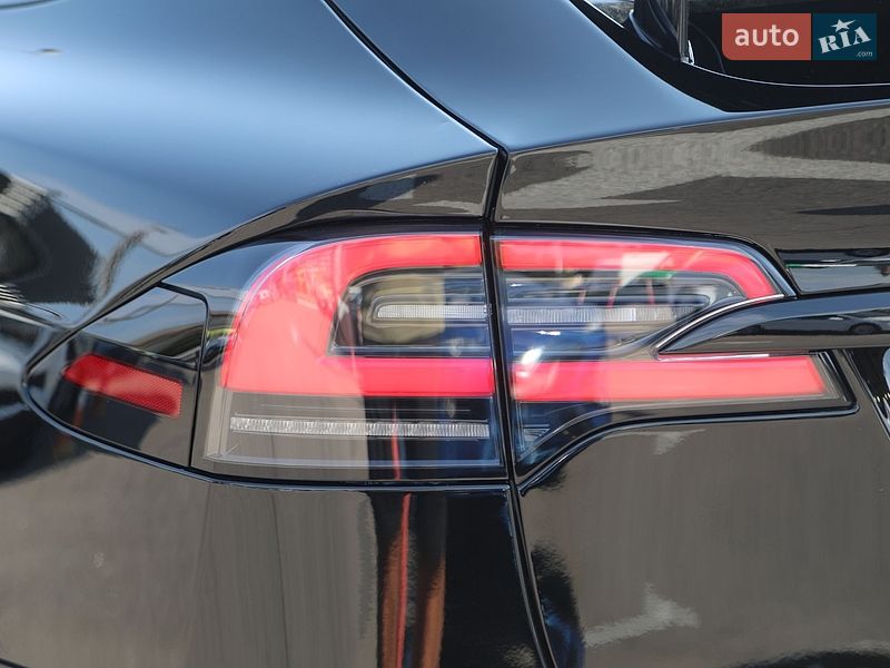 Позашляховик / Кросовер Tesla Model X 2022 в Харкові фото 10 Позашляховик / Кросовер Tesla Model X 2022 в Харкові