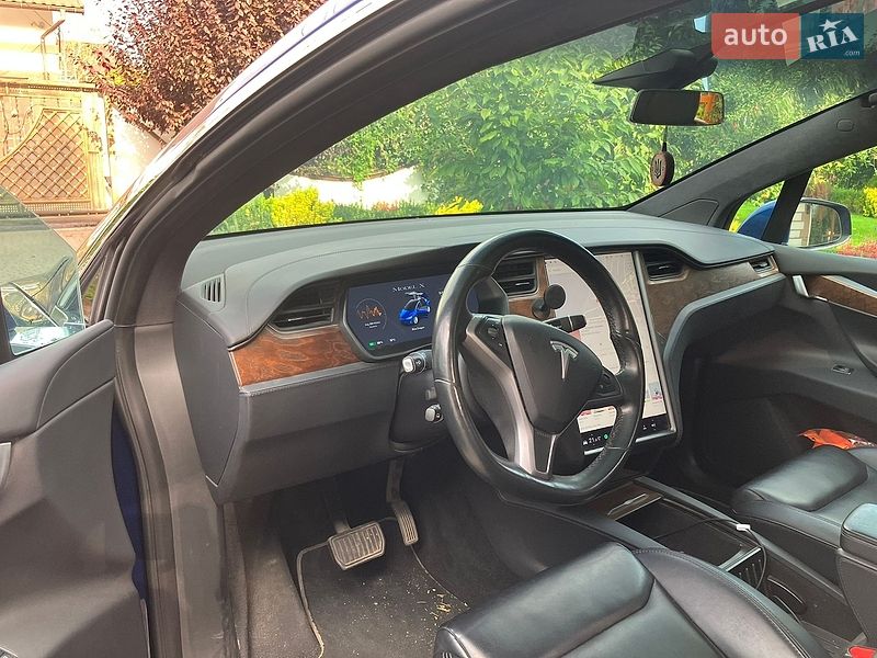 Внедорожник / Кроссовер Tesla Model X 2019 в Львове