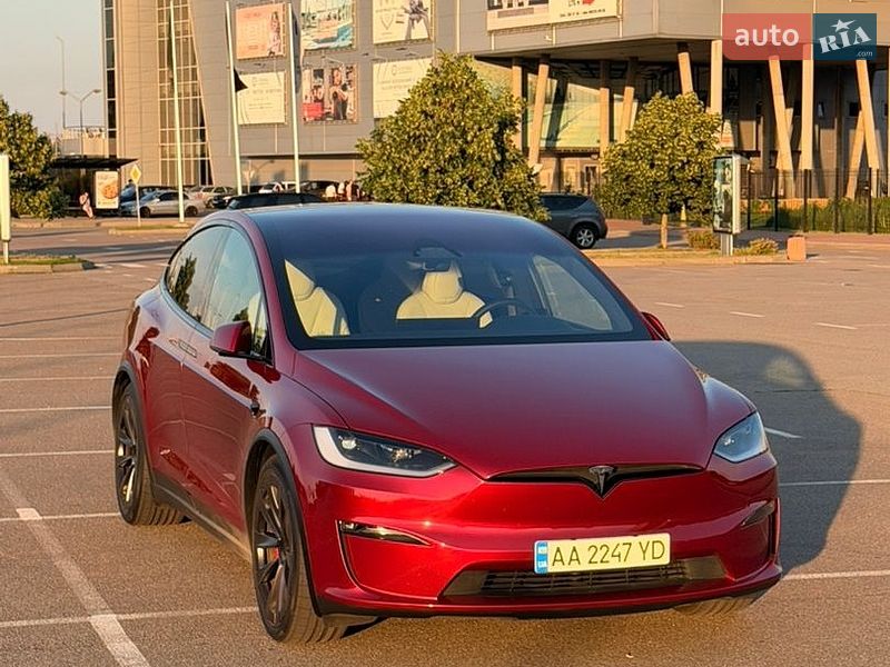 Позашляховик / Кросовер Tesla Model X 2024 в Києві