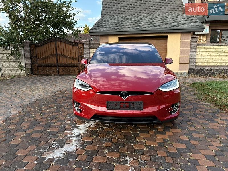 Позашляховик / Кросовер Tesla Model X 2020 в Черкасах