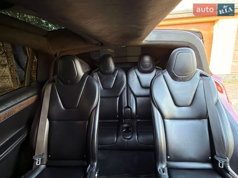 Позашляховик / Кросовер Tesla Model X 2020 в Черкасах