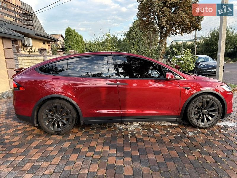 Позашляховик / Кросовер Tesla Model X 2020 в Черкасах