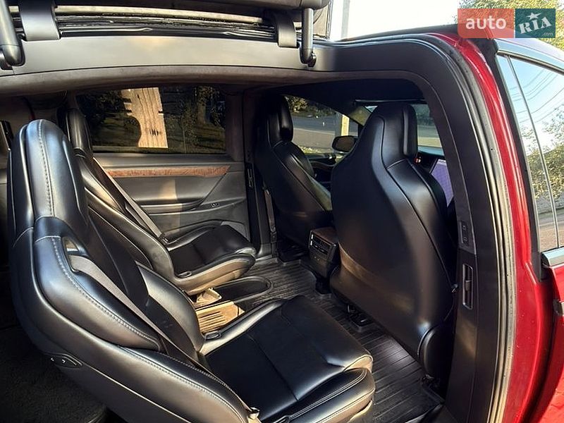 Внедорожник / Кроссовер Tesla Model X 2020 в Черкассах