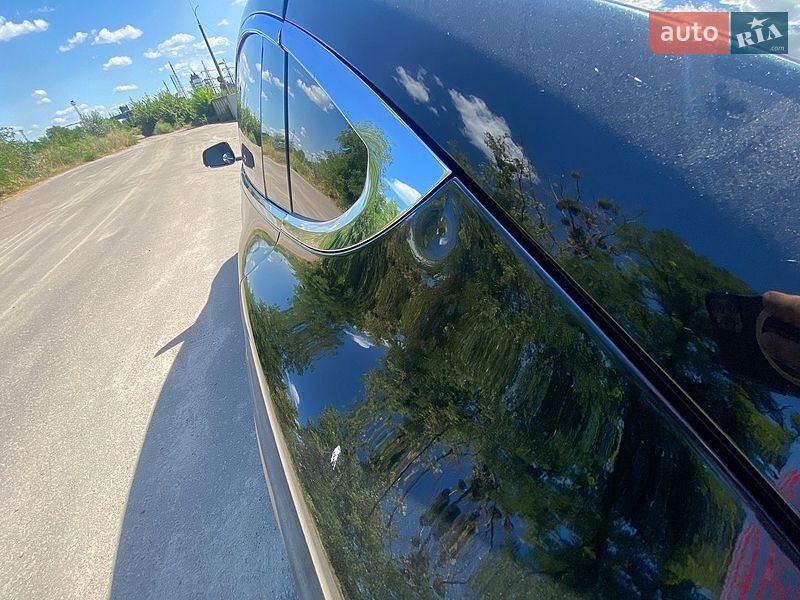 Позашляховик / Кросовер Tesla Model X 2018 в Черкасах