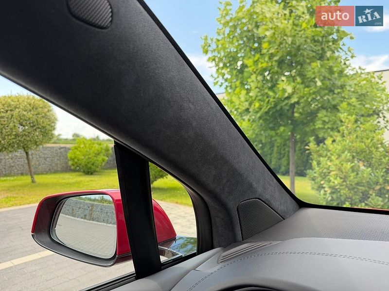 Позашляховик / Кросовер Tesla Model X 2020 в Мукачевому