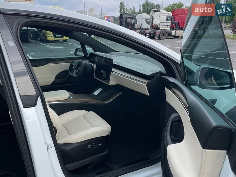 Позашляховик / Кросовер Tesla Model X 2021 в Києві