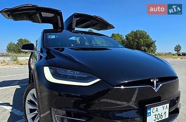 Позашляховик / Кросовер Tesla Model X 2018 в Черкасах