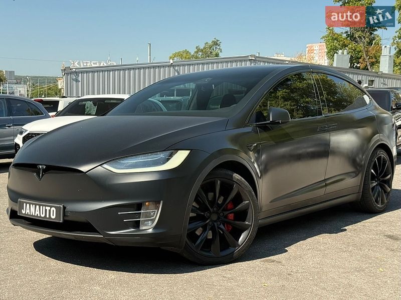 Позашляховик / Кросовер Tesla Model X 2018 в Харкові