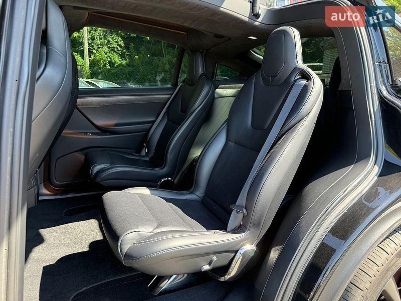 Позашляховик / Кросовер Tesla Model X 2018 в Харкові