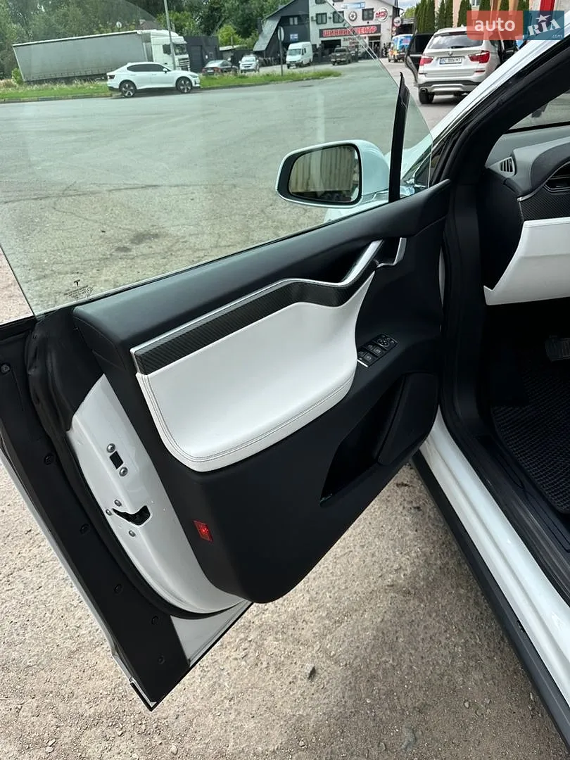 2017 Tesla Model X - мініатюра 15