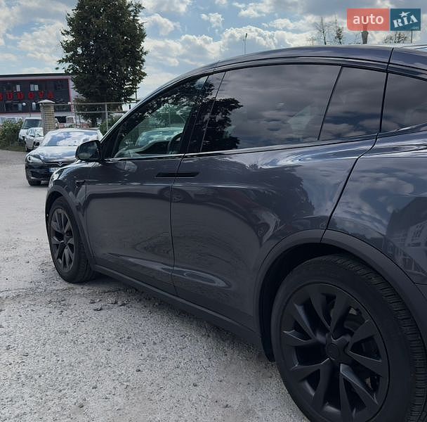 Позашляховик / Кросовер Tesla Model X 2023 в Вінниці