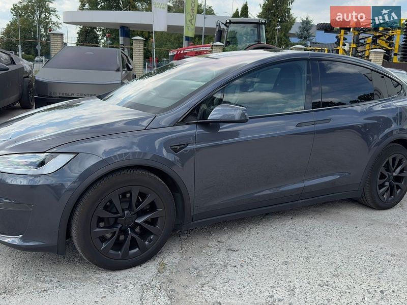 Позашляховик / Кросовер Tesla Model X 2023 в Вінниці