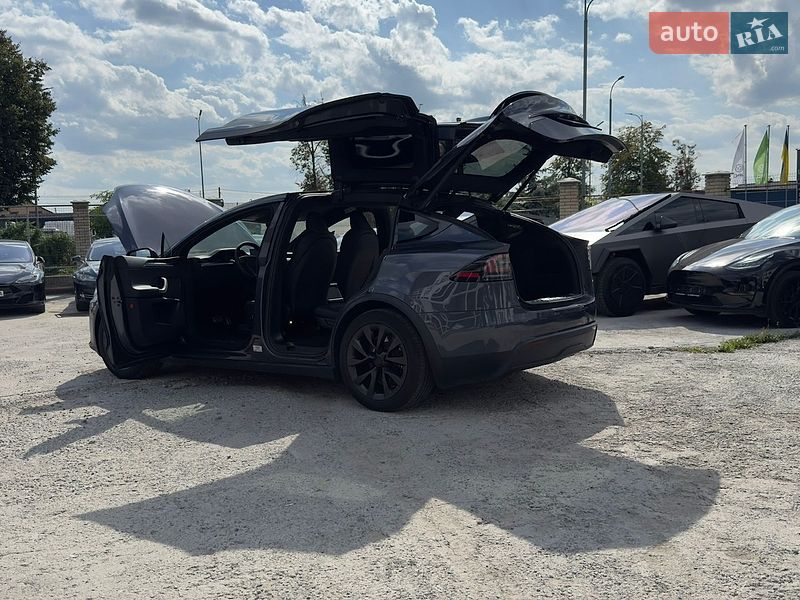 Позашляховик / Кросовер Tesla Model X 2023 в Вінниці