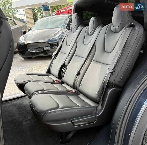 Позашляховик / Кросовер Tesla Model X 2023 в Вінниці