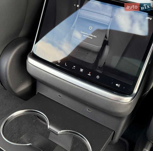 Позашляховик / Кросовер Tesla Model X 2023 в Вінниці