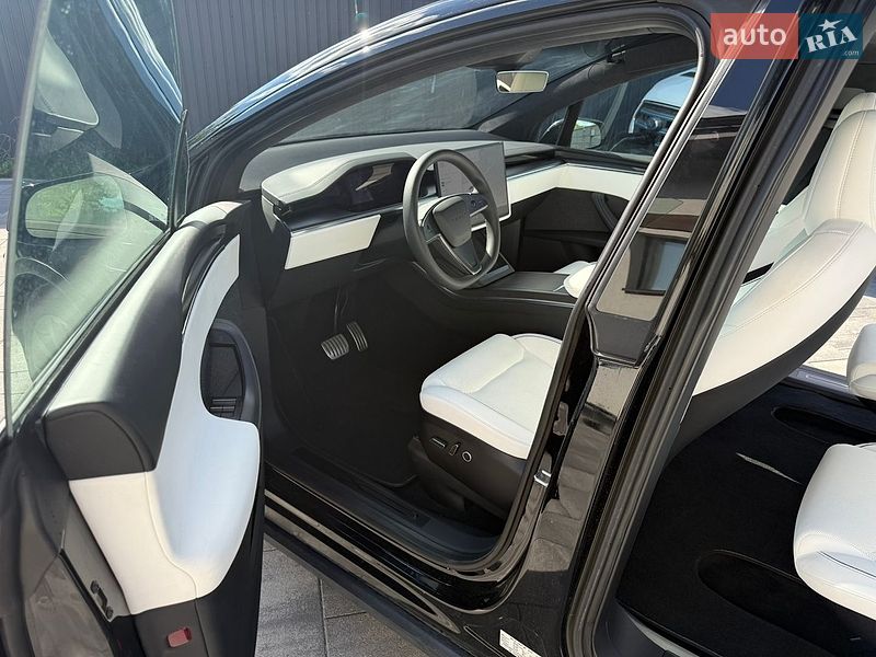 Внедорожник / Кроссовер Tesla Model X 2025 в Староконстантинове