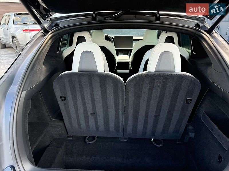 Внедорожник / Кроссовер Tesla Model X 2025 в Староконстантинове