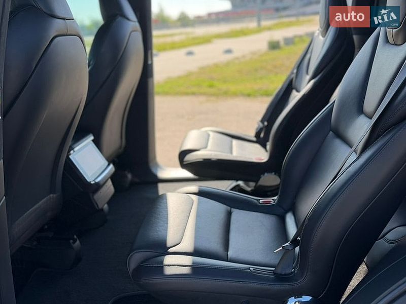 Внедорожник / Кроссовер Tesla Model X 2022 в Львове