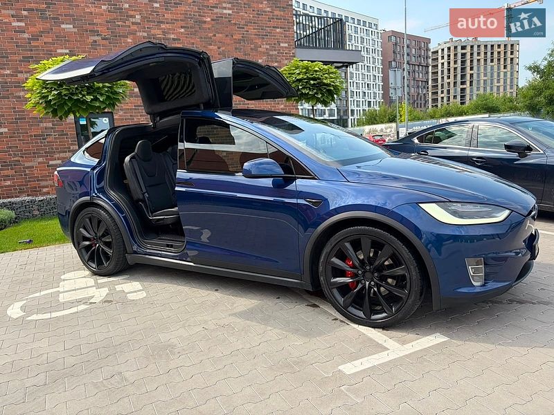 Внедорожник / Кроссовер Tesla Model X 2019 в Киеве фото Внедорожник / Кроссовер Tesla Model X 2019 в Киеве