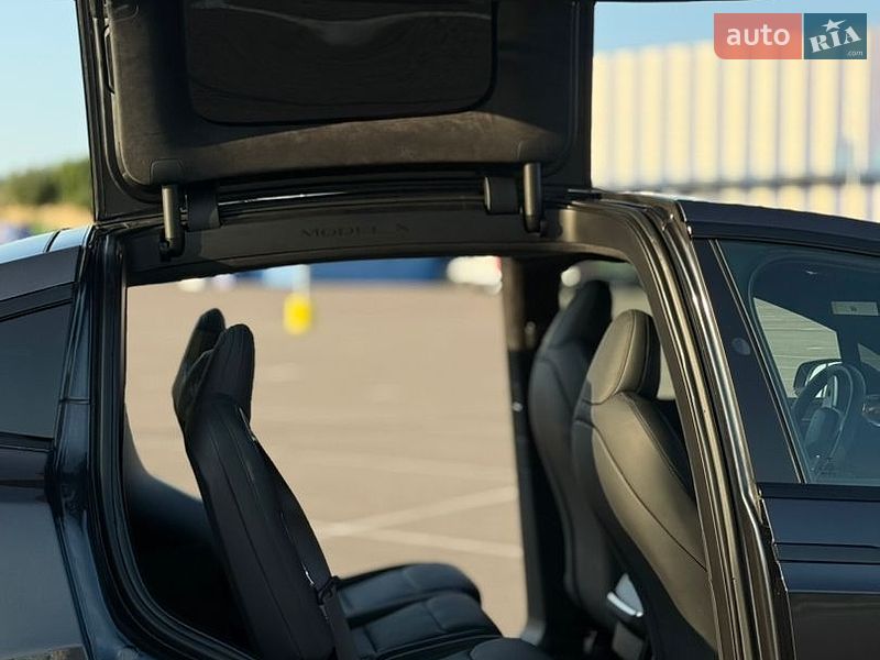 Внедорожник / Кроссовер Tesla Model X 2024 в Ровно фото 13 Внедорожник / Кроссовер Tesla Model X 2024 в Ровно