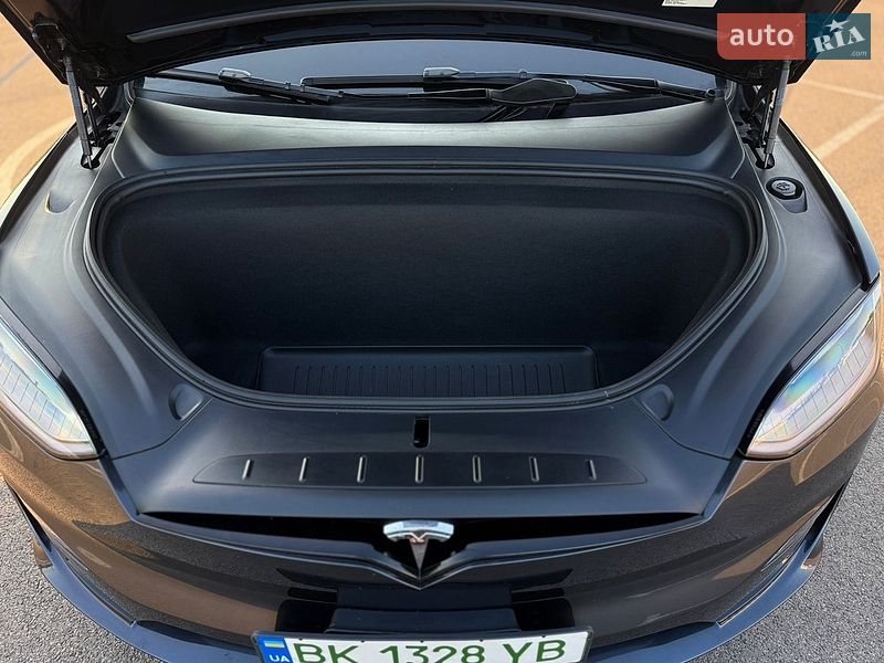 Внедорожник / Кроссовер Tesla Model X 2024 в Ровно фото 28 Внедорожник / Кроссовер Tesla Model X 2024 в Ровно