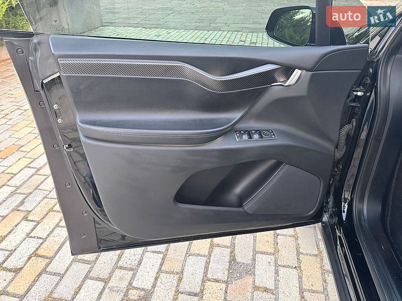 Внедорожник / Кроссовер Tesla Model X 2018 в Белой Церкви