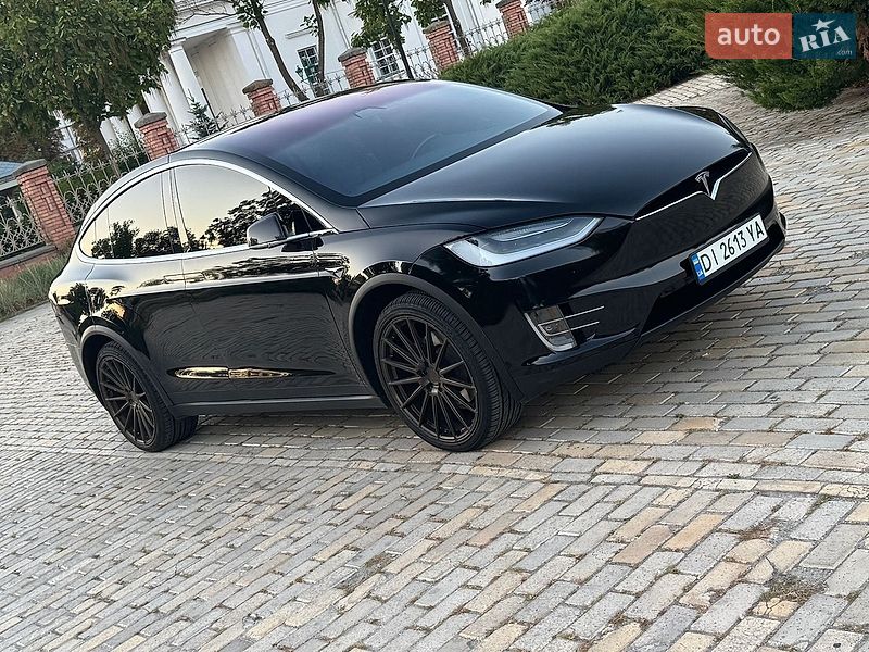 Внедорожник / Кроссовер Tesla Model X 2018 в Белой Церкви
