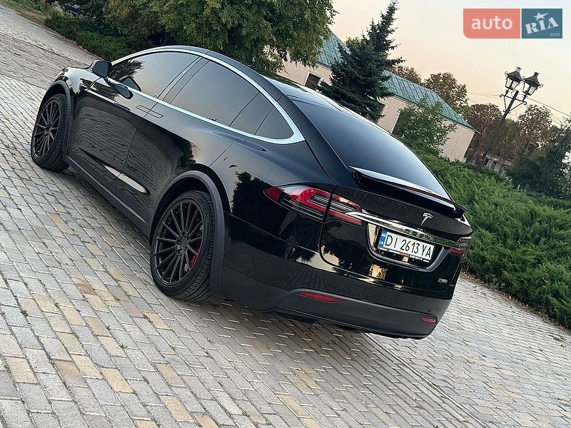 Внедорожник / Кроссовер Tesla Model X 2018 в Белой Церкви