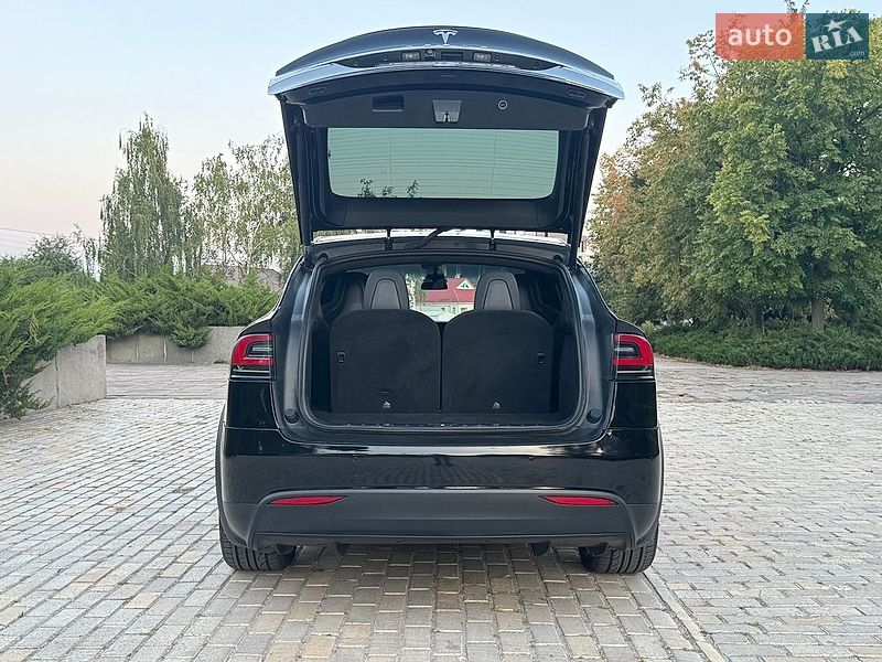 Внедорожник / Кроссовер Tesla Model X 2018 в Белой Церкви