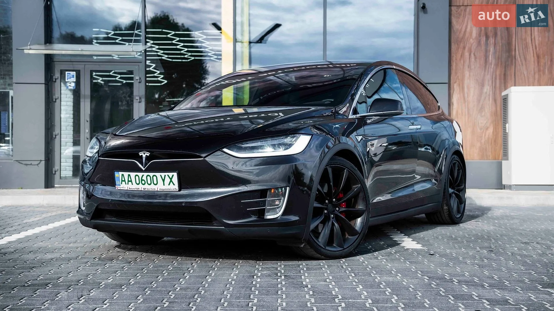 2016 Tesla Model X - мініатюра 3
