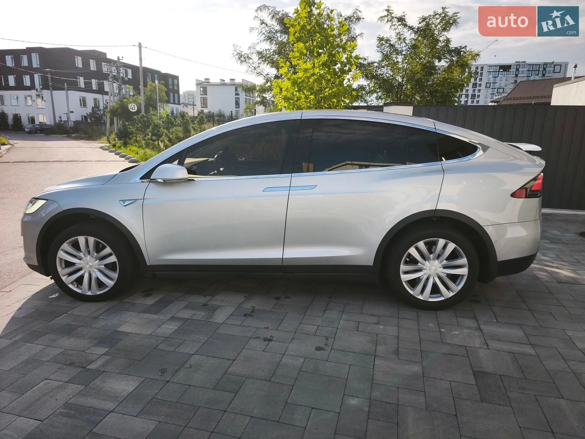 2016 Tesla Model X - мініатюра 4
