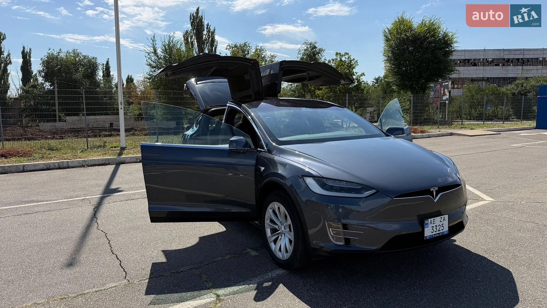 2020 Tesla Model X - мініатюра 18