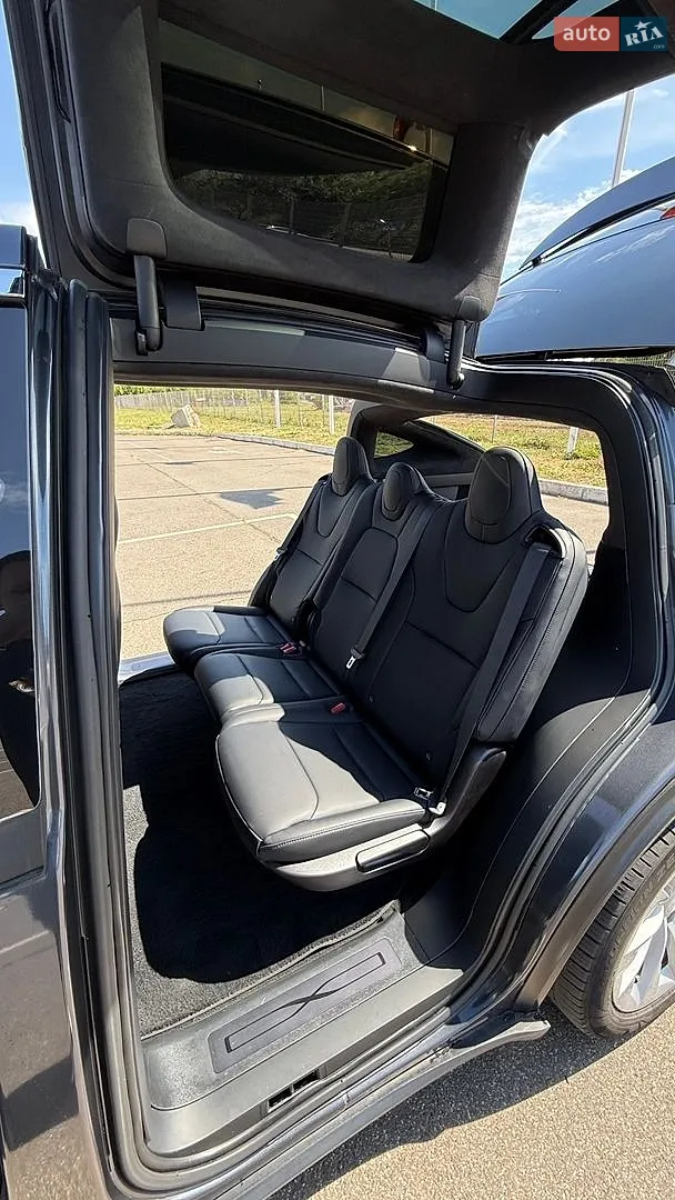 2020 Tesla Model X - мініатюра 23
