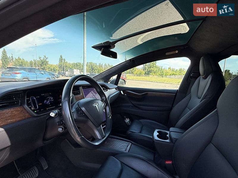 Позашляховик / Кросовер Tesla Model X 2020 в Кривому Розі