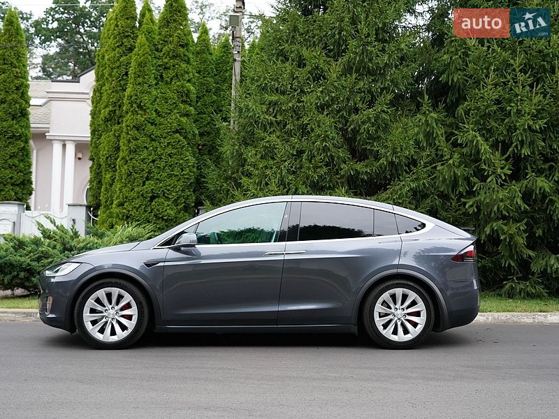 Позашляховик / Кросовер Tesla Model X 2020 в Києві