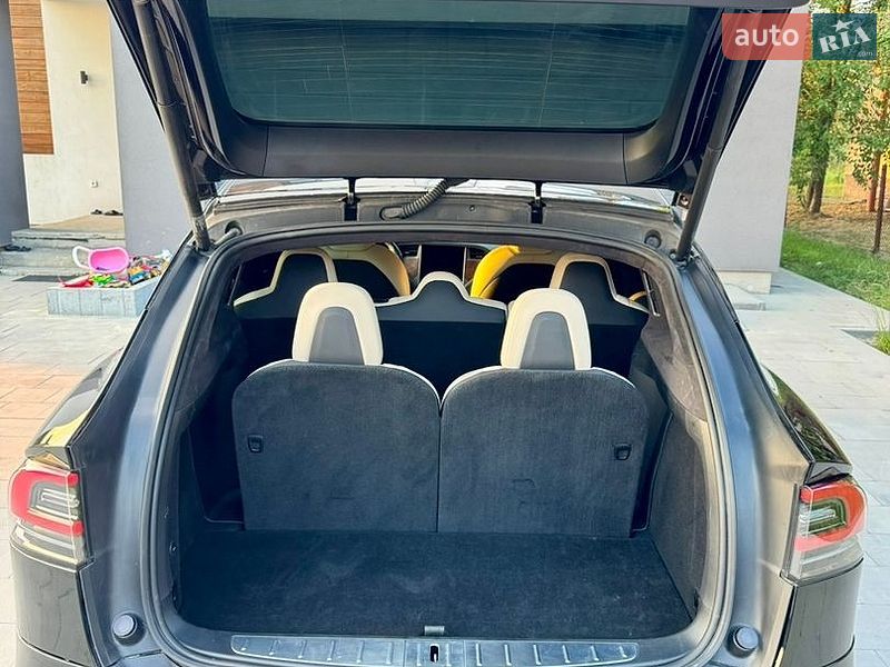 Внедорожник / Кроссовер Tesla Model X 2020 в Львове