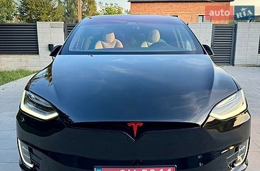 Позашляховик / Кросовер Tesla Model X 2020 в Львові фото 9 Позашляховик / Кросовер Tesla Model X 2020 в Львові
