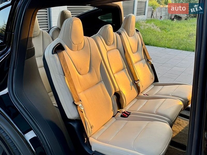 Позашляховик / Кросовер Tesla Model X 2020 в Львові фото 14 Позашляховик / Кросовер Tesla Model X 2020 в Львові