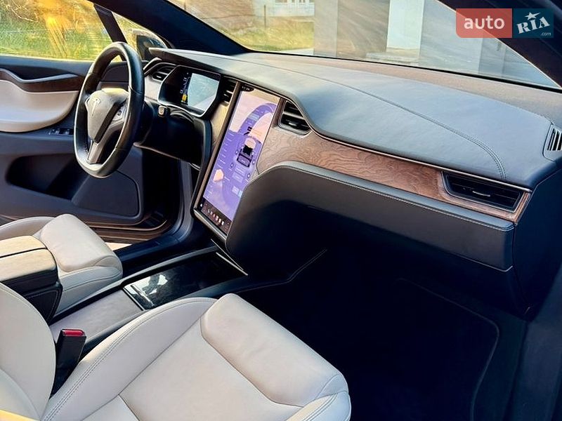 Внедорожник / Кроссовер Tesla Model X 2020 в Львове