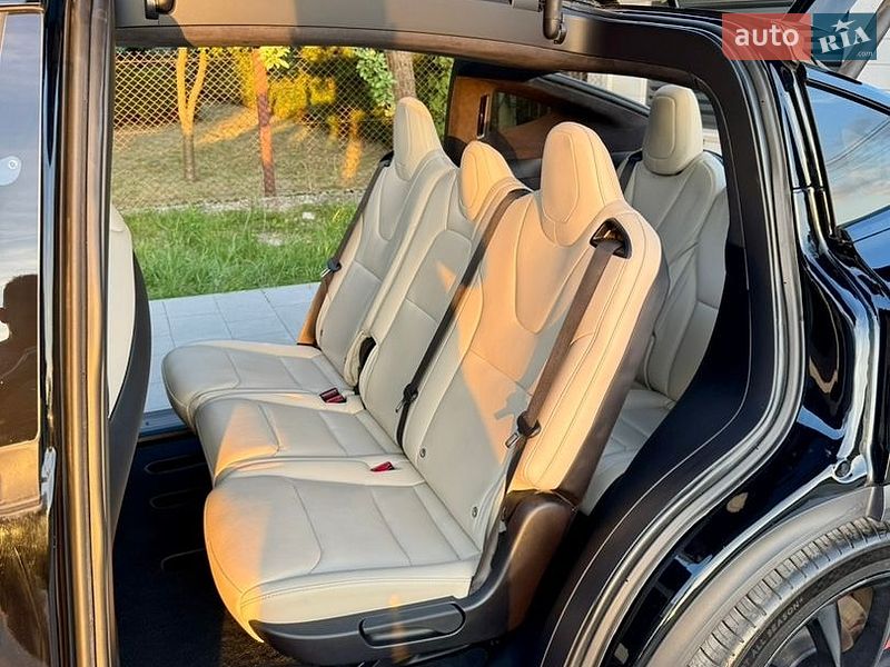 Позашляховик / Кросовер Tesla Model X 2020 в Львові фото 20 Позашляховик / Кросовер Tesla Model X 2020 в Львові