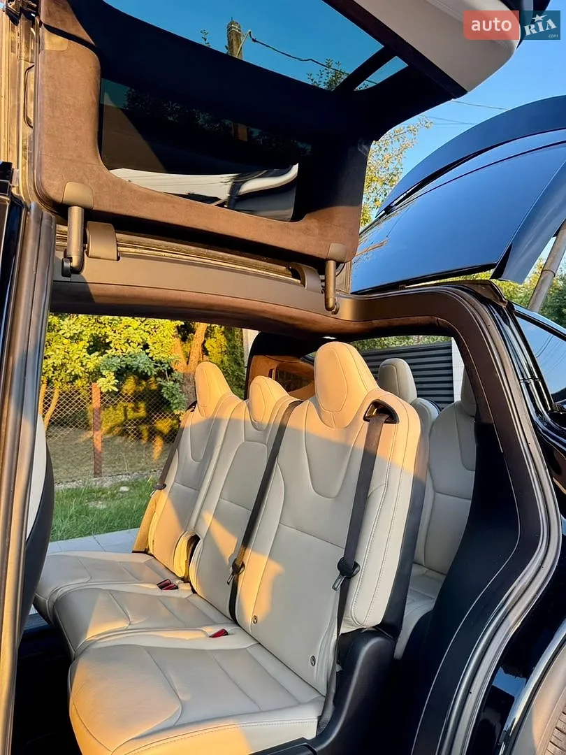 2020 Tesla Model X - мініатюра 28
