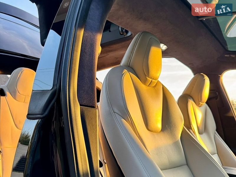 Внедорожник / Кроссовер Tesla Model X 2020 в Львове