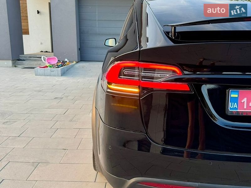 Позашляховик / Кросовер Tesla Model X 2020 в Львові фото 46 Позашляховик / Кросовер Tesla Model X 2020 в Львові