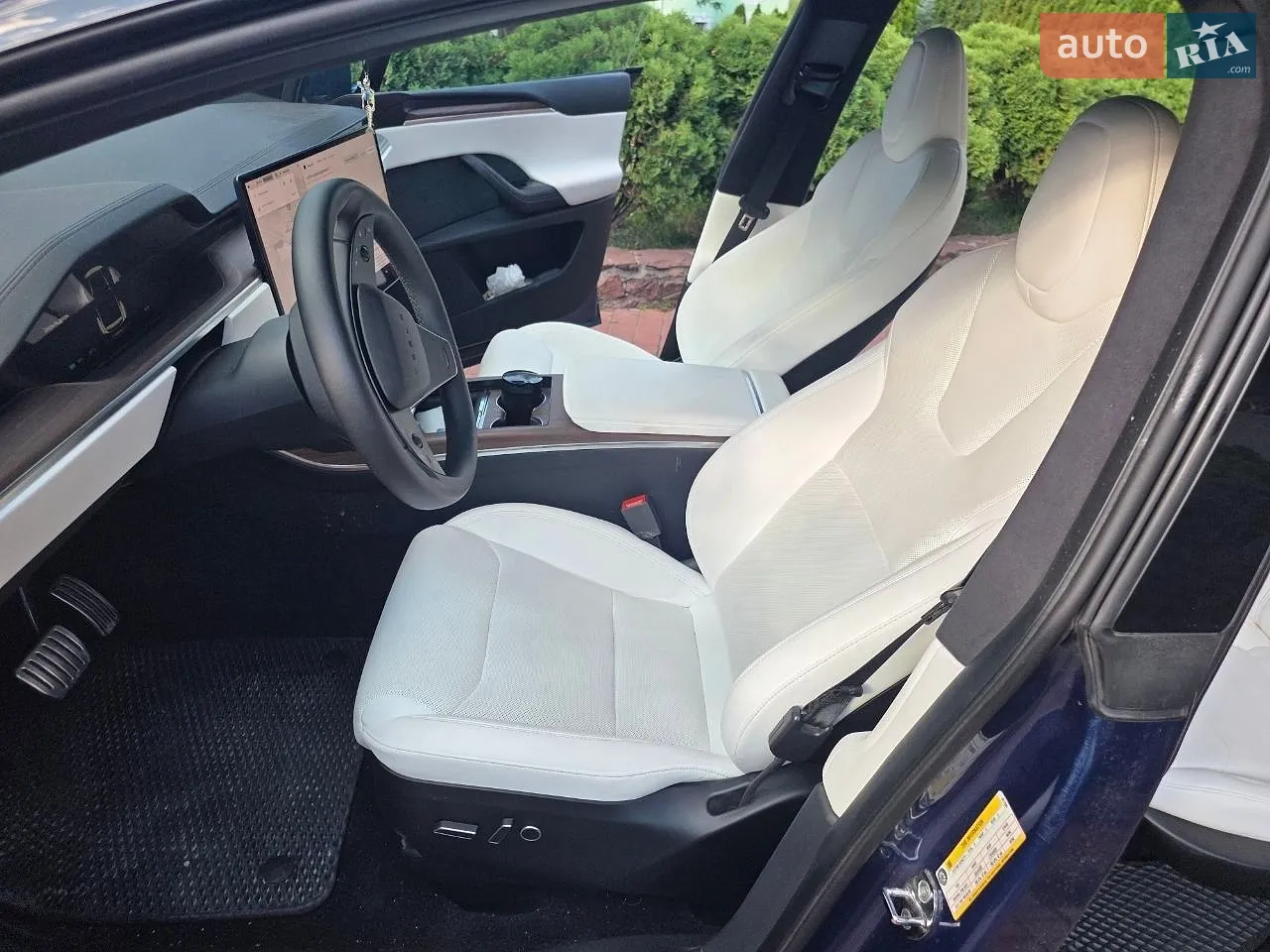 2024 Tesla Model X - мініатюра 8